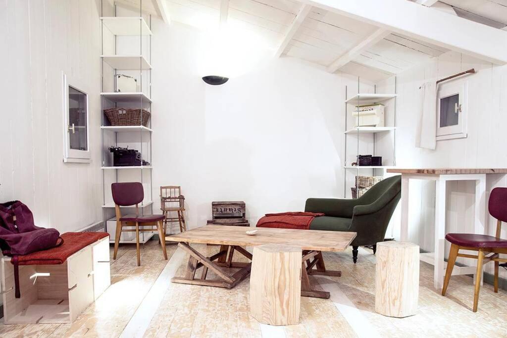 Logement Design A Loix-En-Re - 2 Etoiles - Centre Village Eksteriør billede